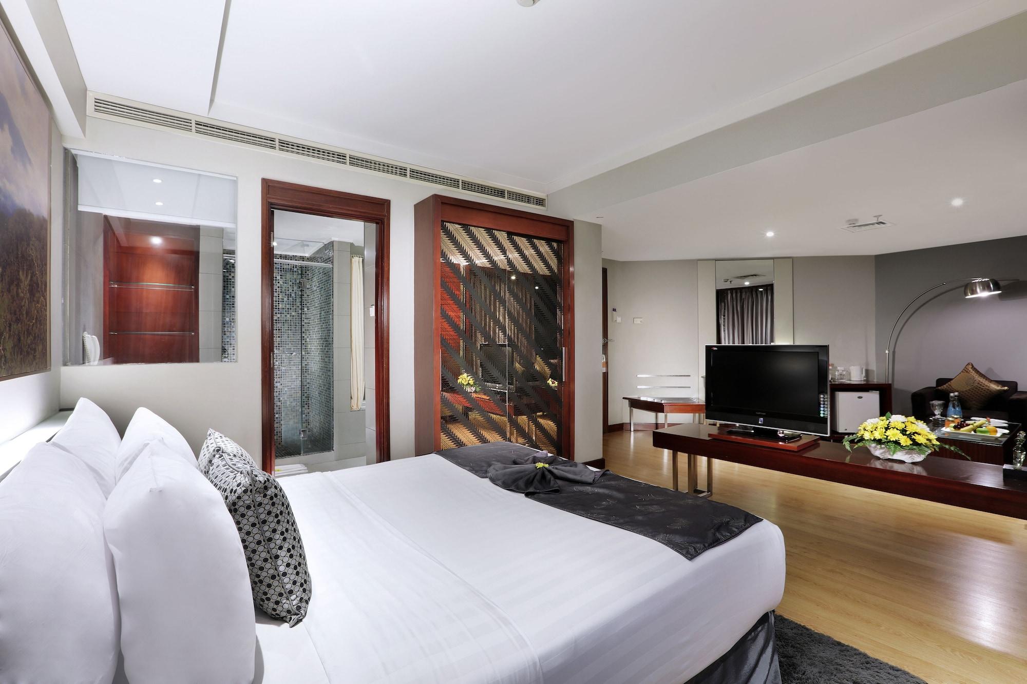 Grand Candi Hotel Semarang Kültér fotó