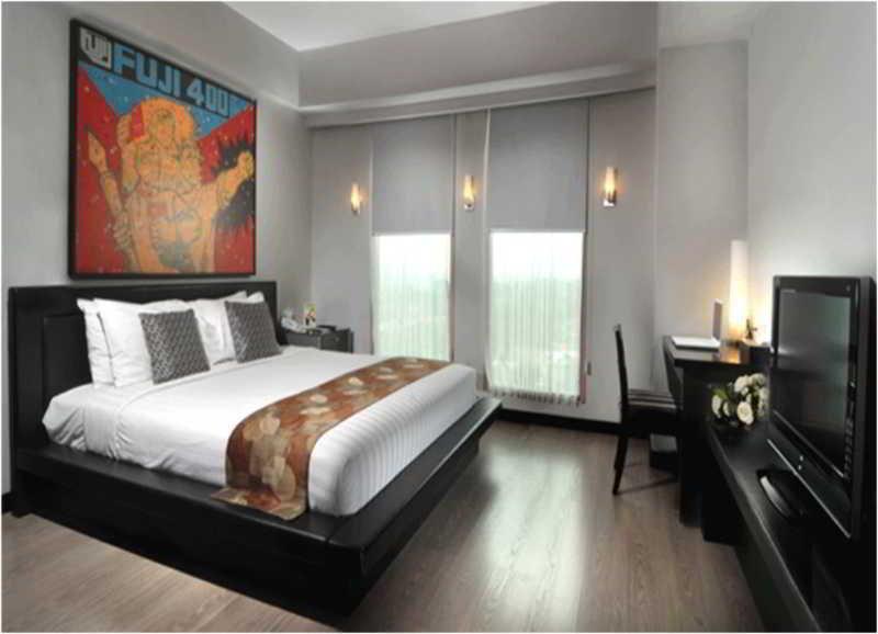 Grand Candi Hotel Semarang Kültér fotó
