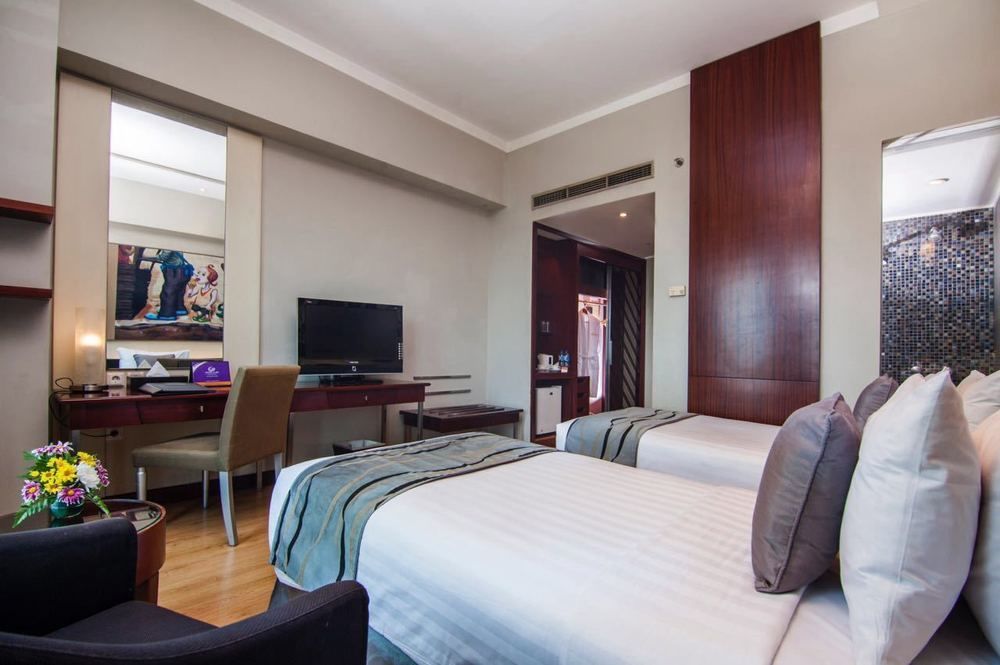 Grand Candi Hotel Semarang Kültér fotó