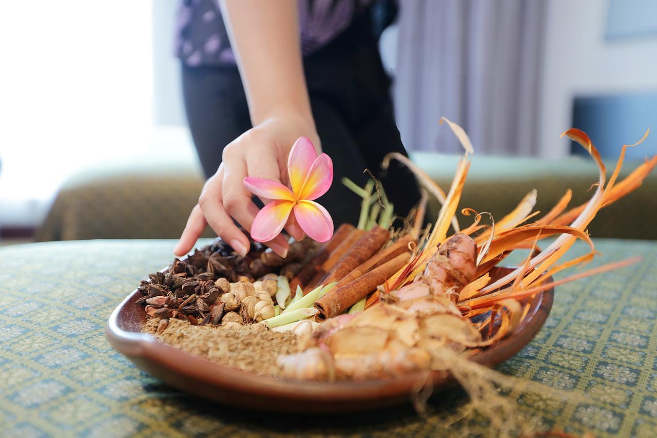 Grand Candi Hotel Semarang Kültér fotó